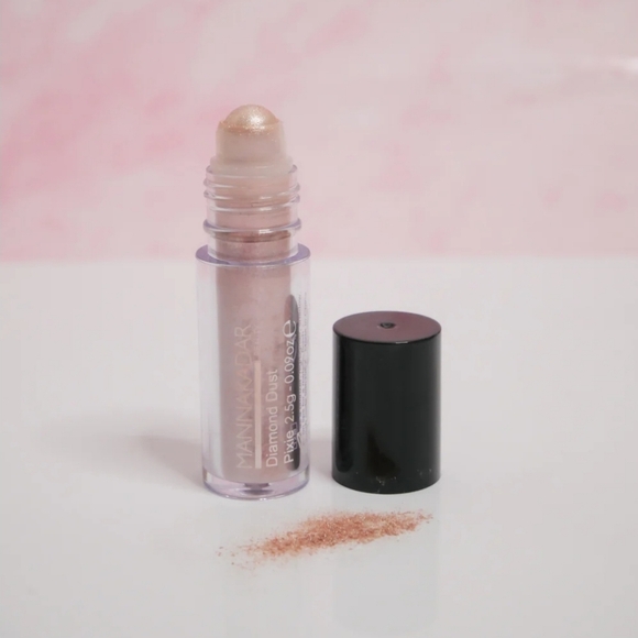 Diamond Dust Roll-On Pigmented Shadow, Highlighter & Lip Topper ✨️ Pixie - Picture 4 of 5